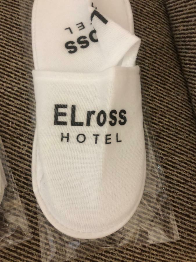 יירבאן Elross Hotel מראה חיצוני תמונה